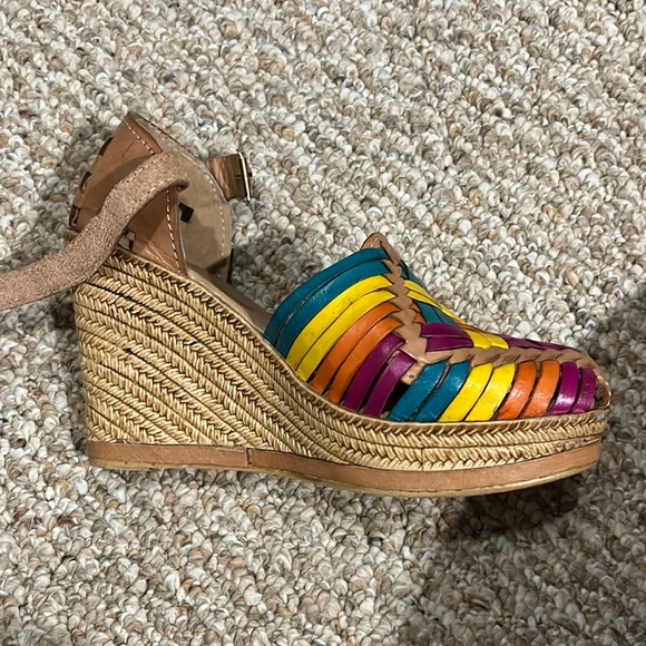 Wedges - Picture 5 of 5